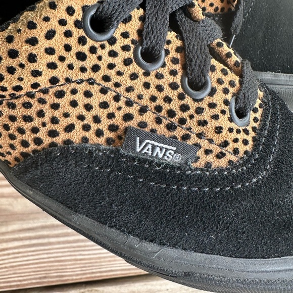 Vans Black and Tan Cheetah print Sneakers - Picture 3 of 7